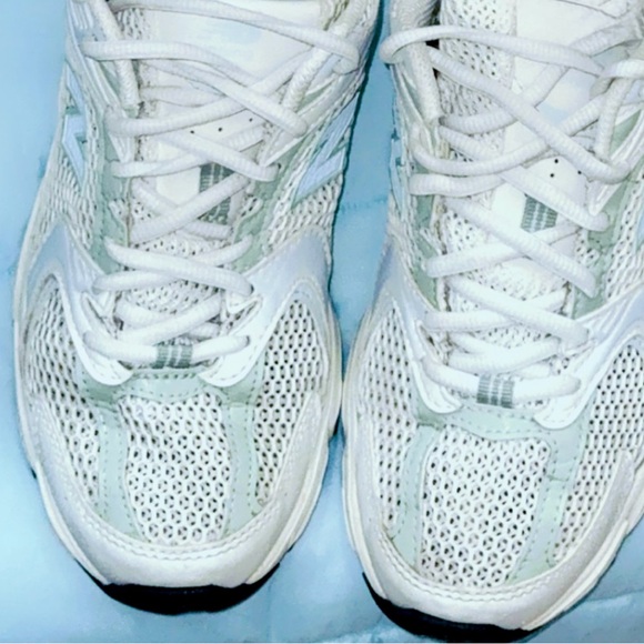 New Balance 530 in Sea Salt Cosmic Jade 2023 MR530ZO - Picture 7 of 12